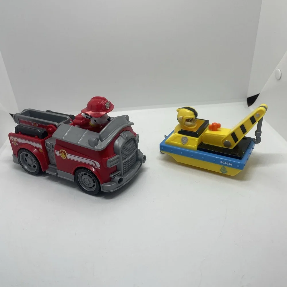 PAW Patrol‎ Marshall Figure & Fire Truck Vehicle And Swimways Rubble Rescue Boat